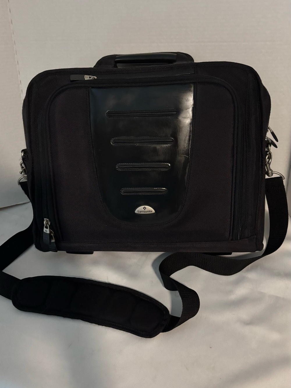 Samsonite Black Men’s Top Load Laptop Briefcase with Shoulder Strap Padded